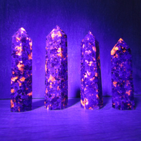 Gemstone 3 Inch Obelisk