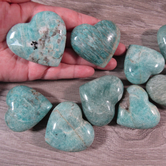 amazonite hearts blue 