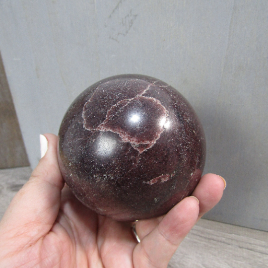 Garnet Sphere Large Display Size