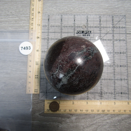 Garnet Sphere Large Display Size