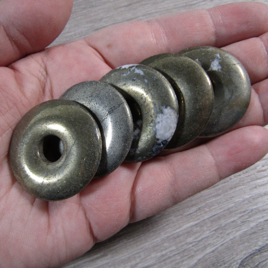 Pyrite Pi Stone Donut 25 mm Focal