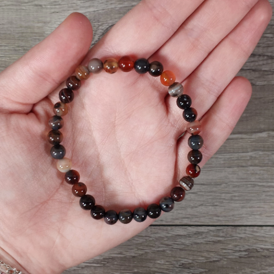 Stretchy bracelet made from 6mm round sardonyx beads