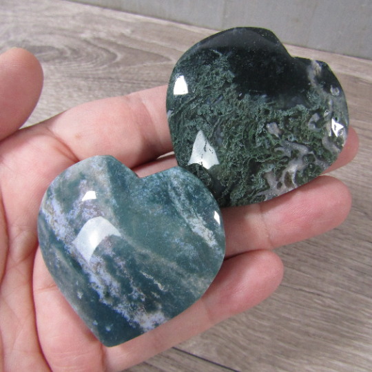 moss agate green hearts