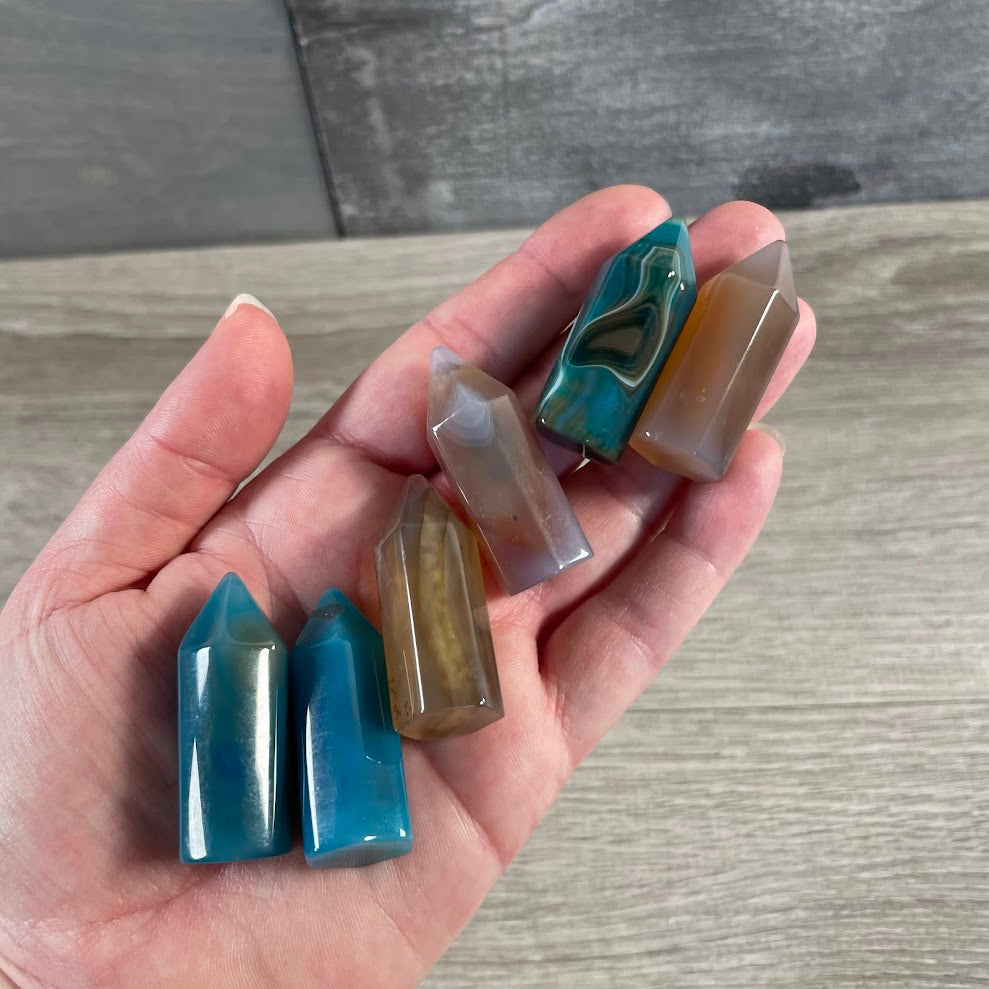 Dyed Agate small gemstone obelisk carved crystal tower wholesale stone decor