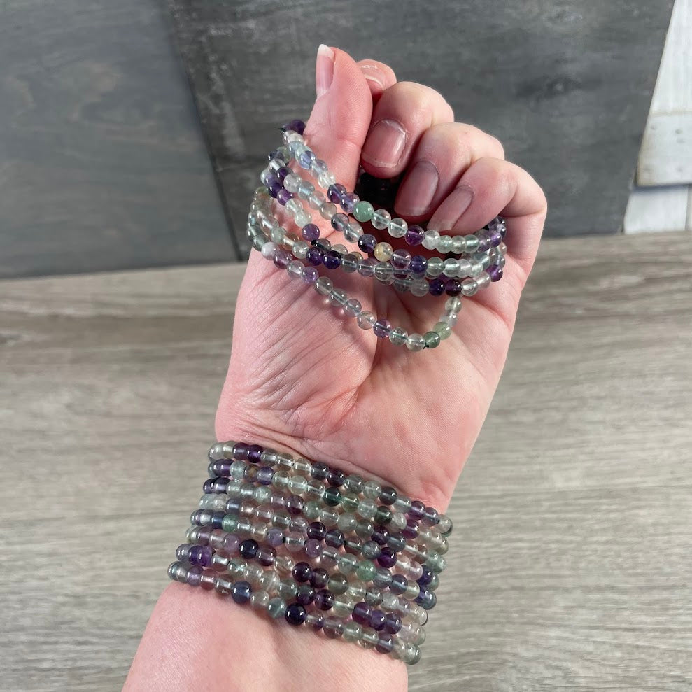 fluorite gemstone bracelet with 4mm polished stone beads for retailers