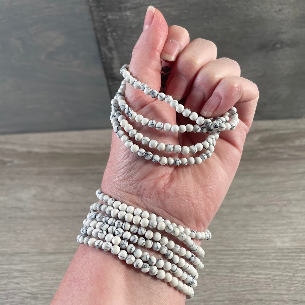 howlite gemstone jewelry bracelet with small polished beads