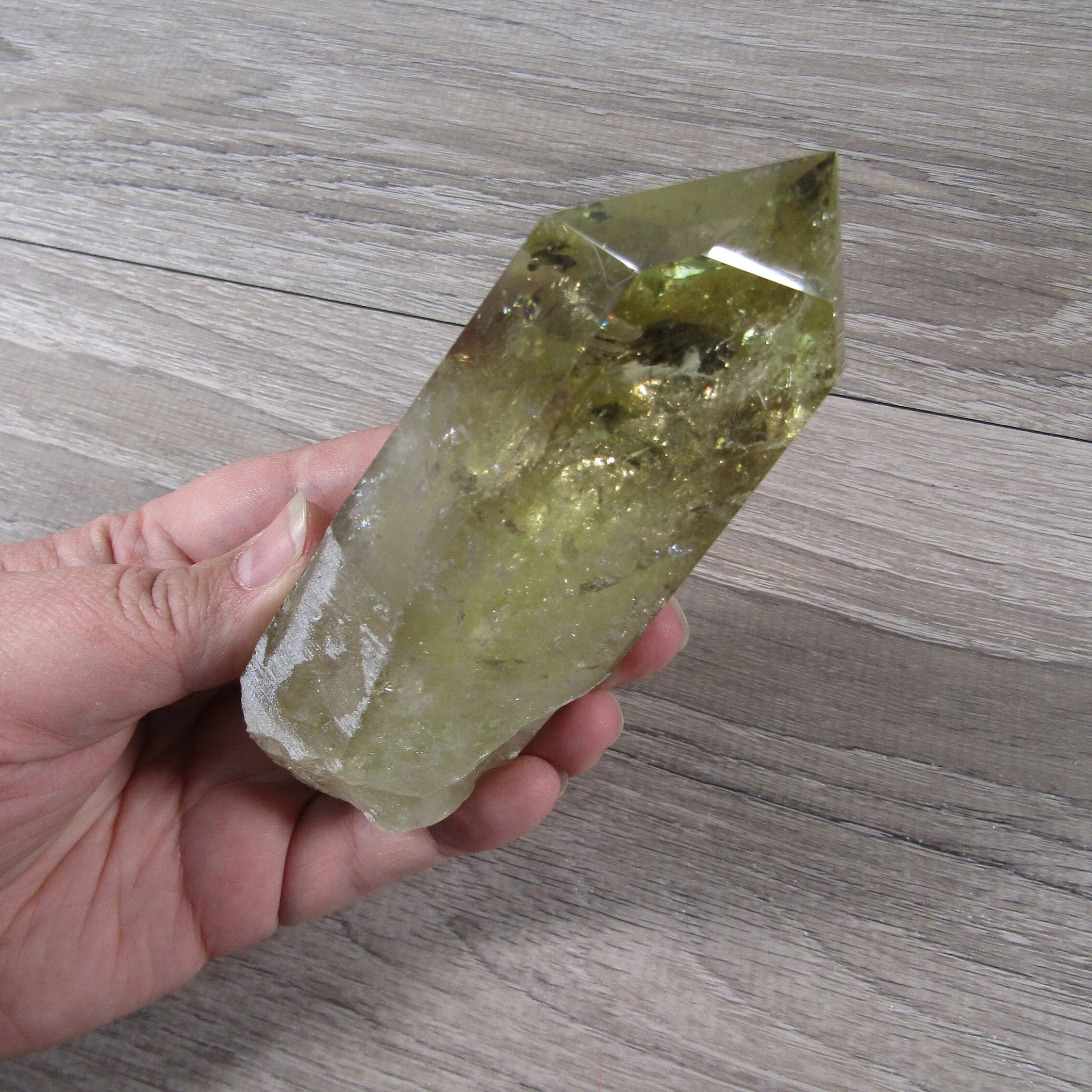 Lemon Quartz Points Large Display Size