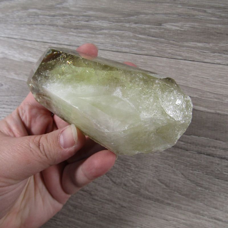 Lemon Quartz Points Large Display Size