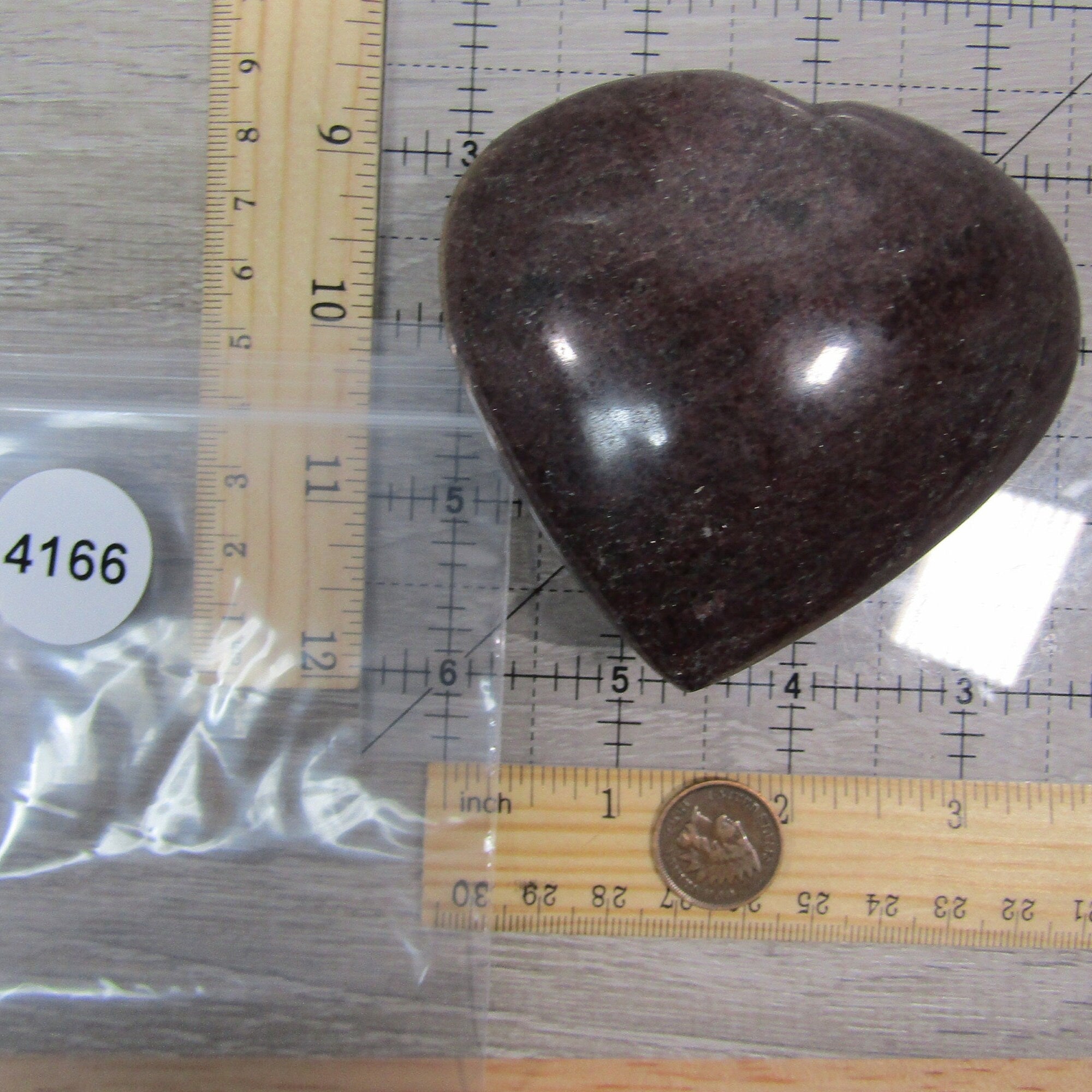 Garnet Heart Large Display Size