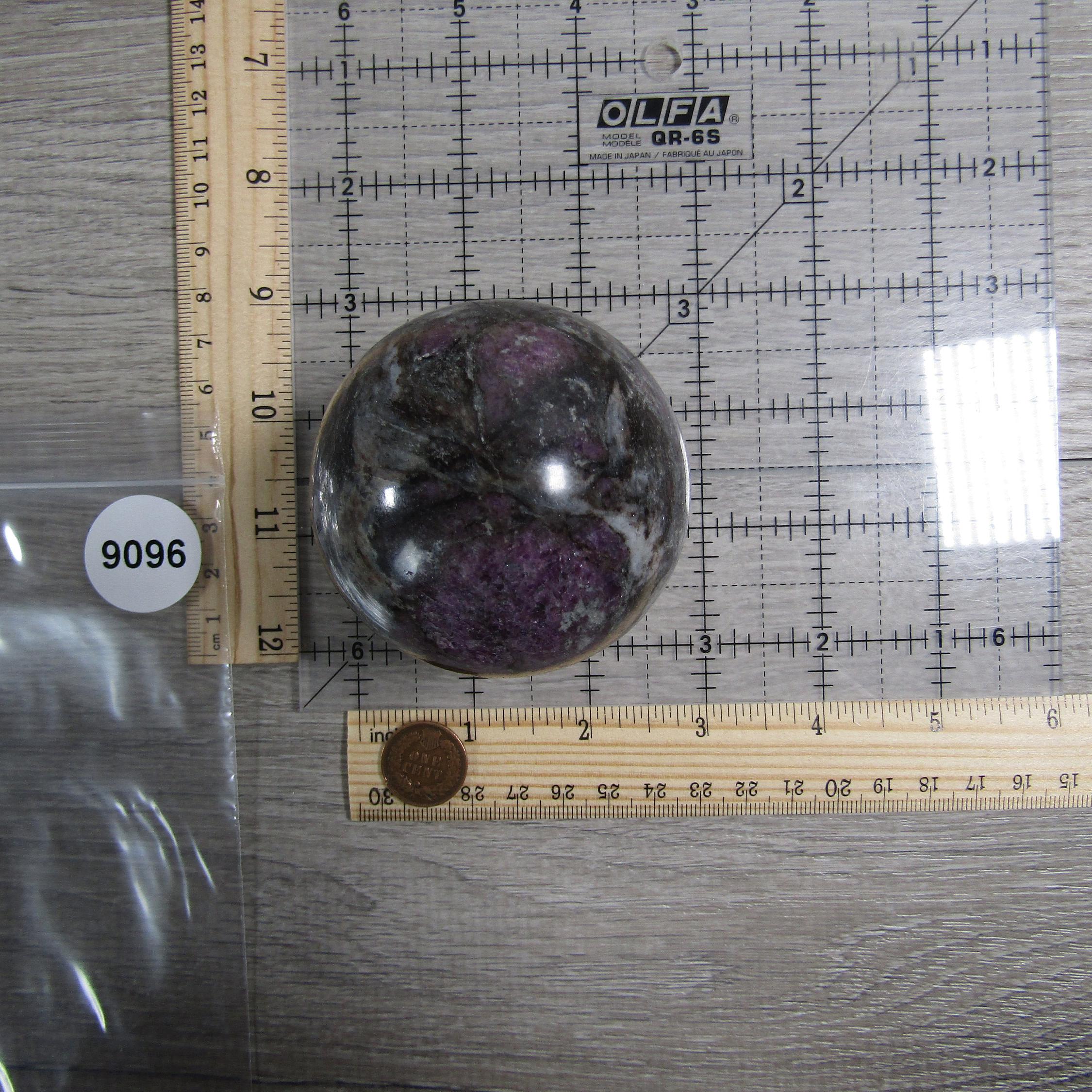 Spinel Sphere Large Display Size