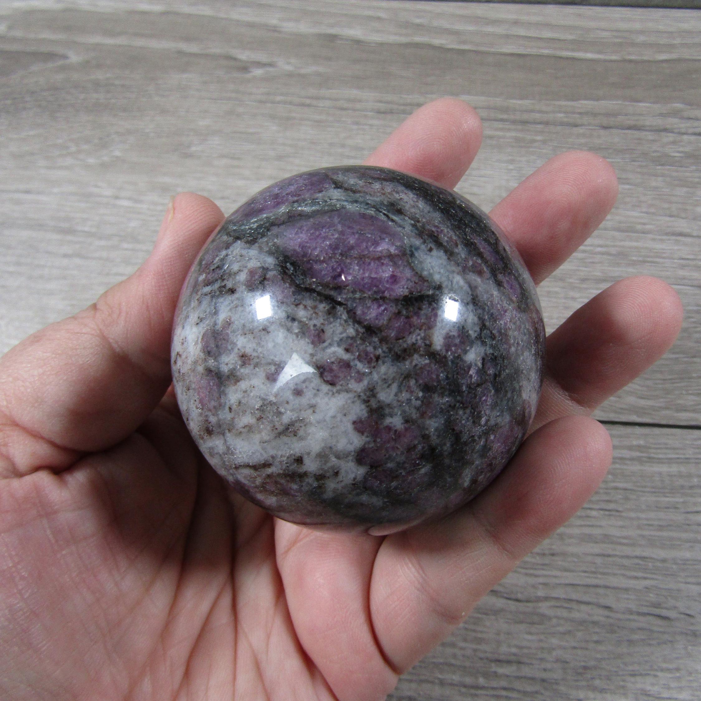 Spinel Sphere Large Display Size