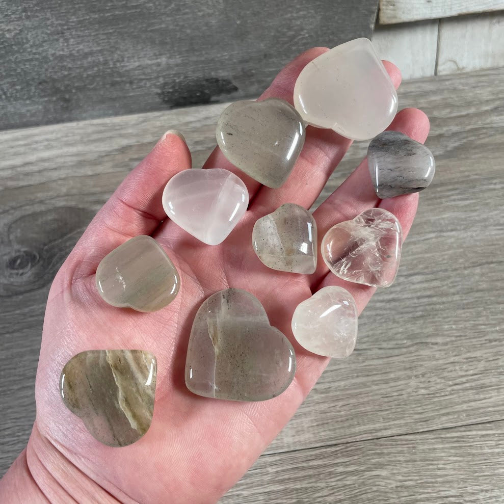 quartz Polished natural stone hearts from Brazil assorted crystals for metaphysical stores