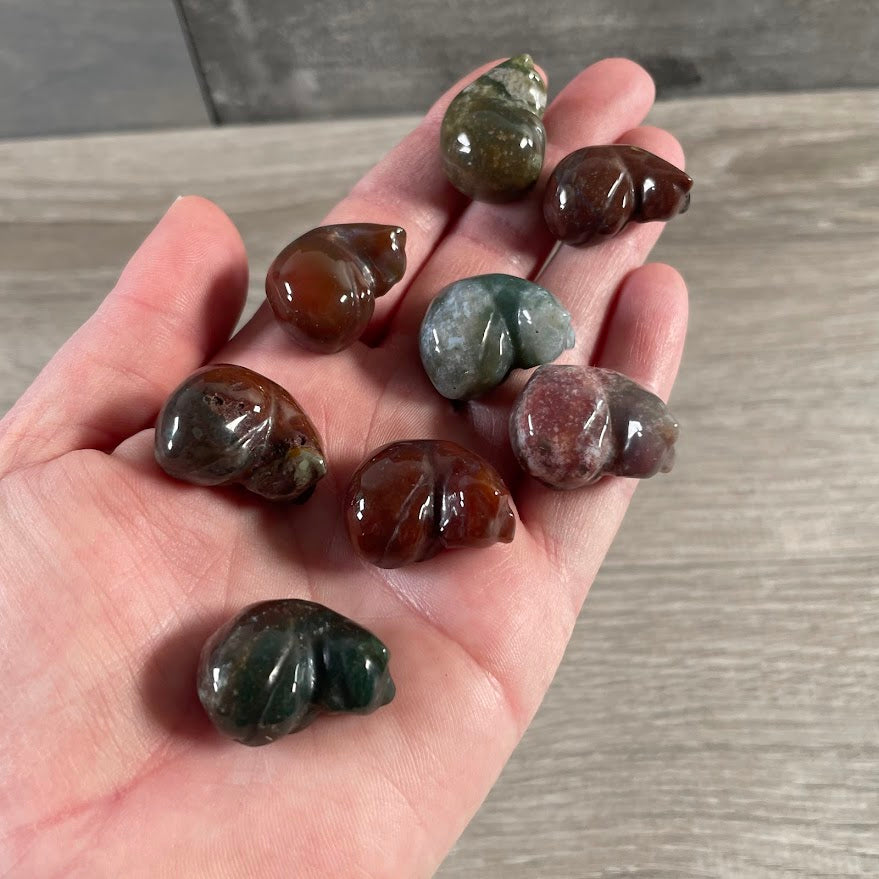 Indian agate wholesale crystal sleeping cat carving for pet lover