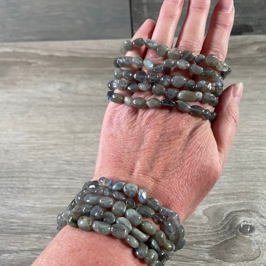 Labradorite wholesale natural gemstone bracelet for boutique jewelry displays