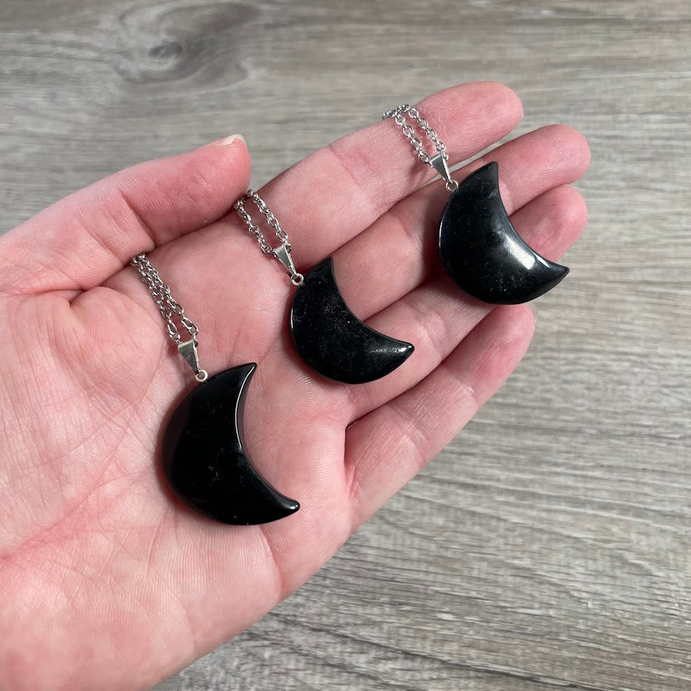 Wholesale obsidian gemstone moon necklaces for metaphysical shops