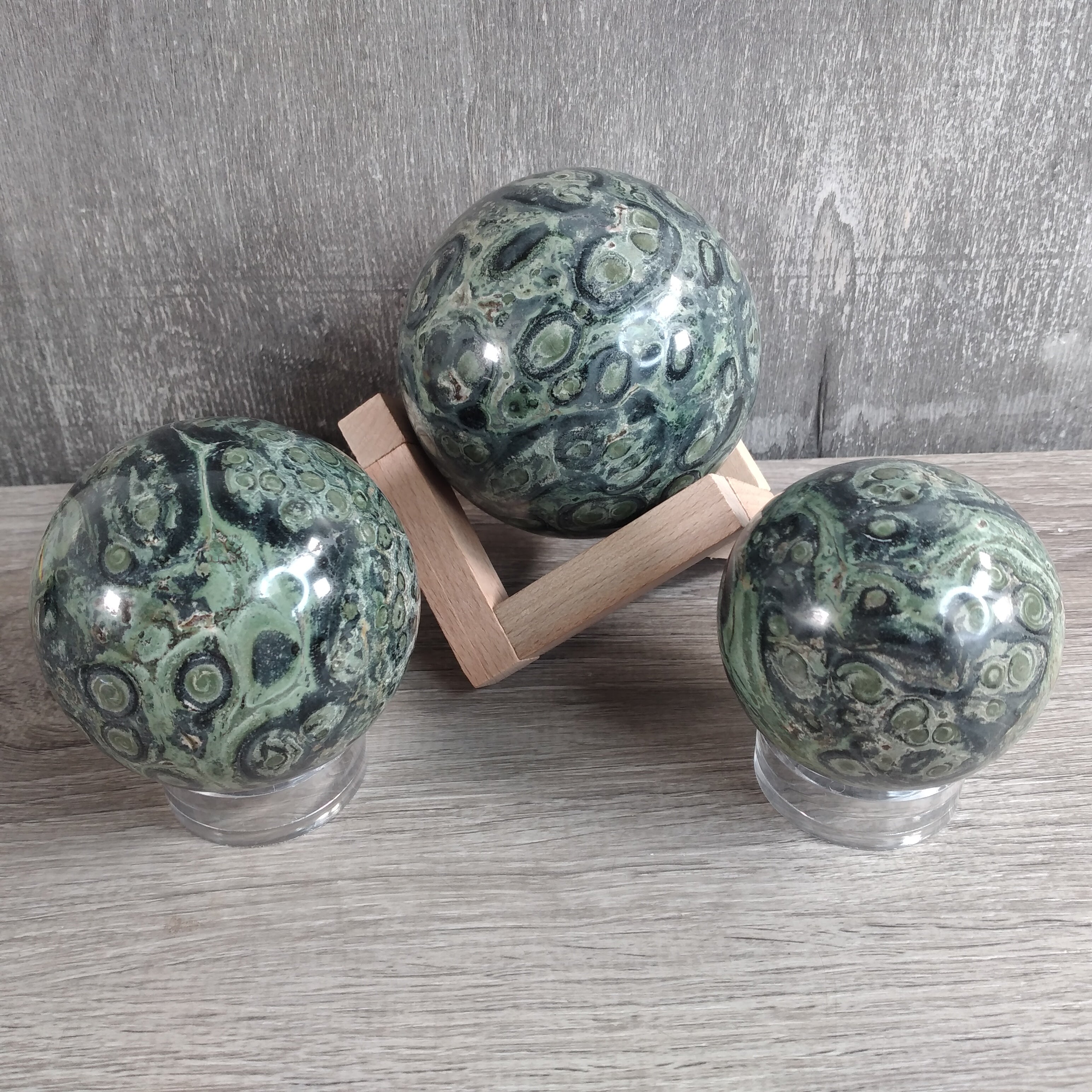 Madagascar Gemstone Spheres 5 Pound Lot