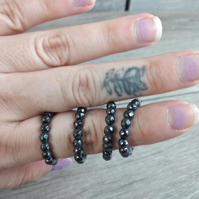 Hematite stretchy ring