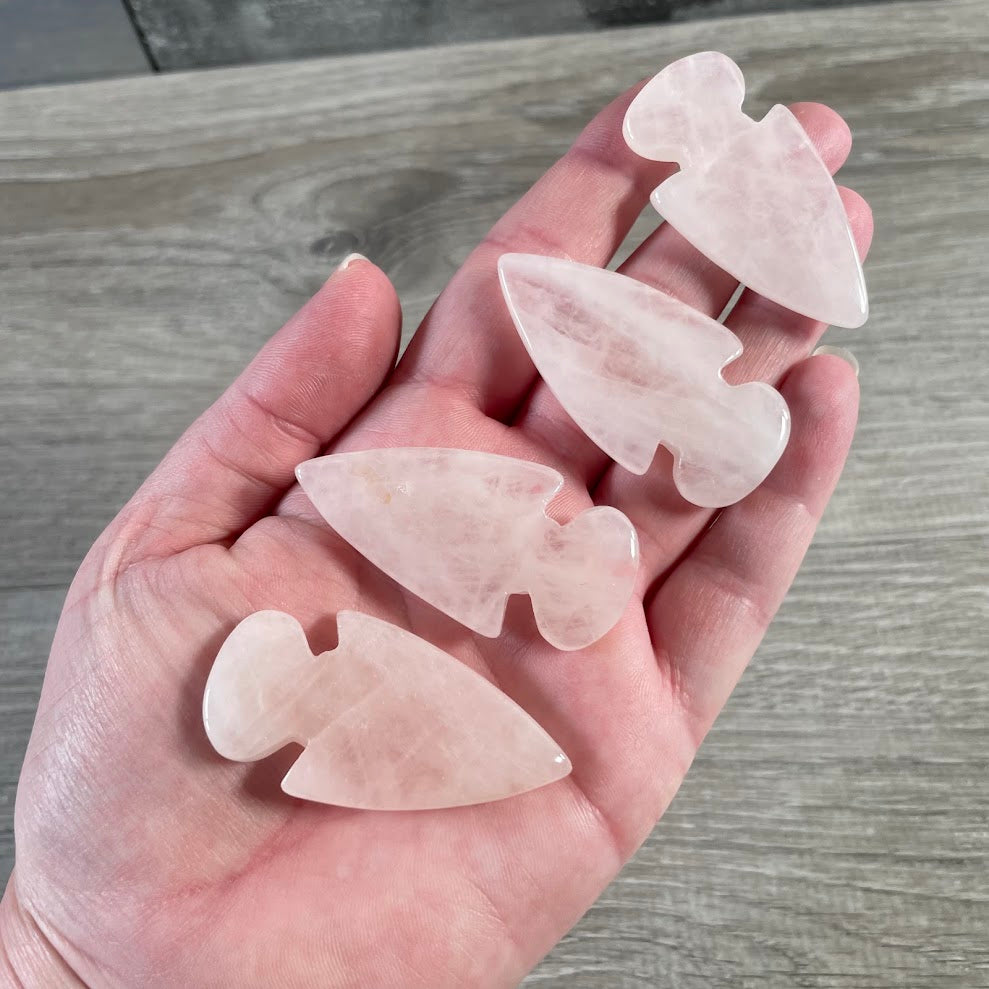 Natural rose quartzgemstone arrowheads polished stone points wholesale