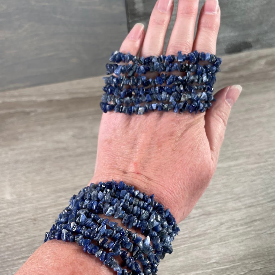 natural sodalite crystal stretch bracelets with irregular polished gemstone chips