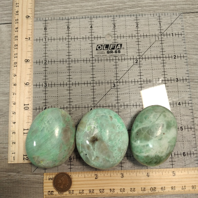 Green Moonstone Garnierite Palm Stone