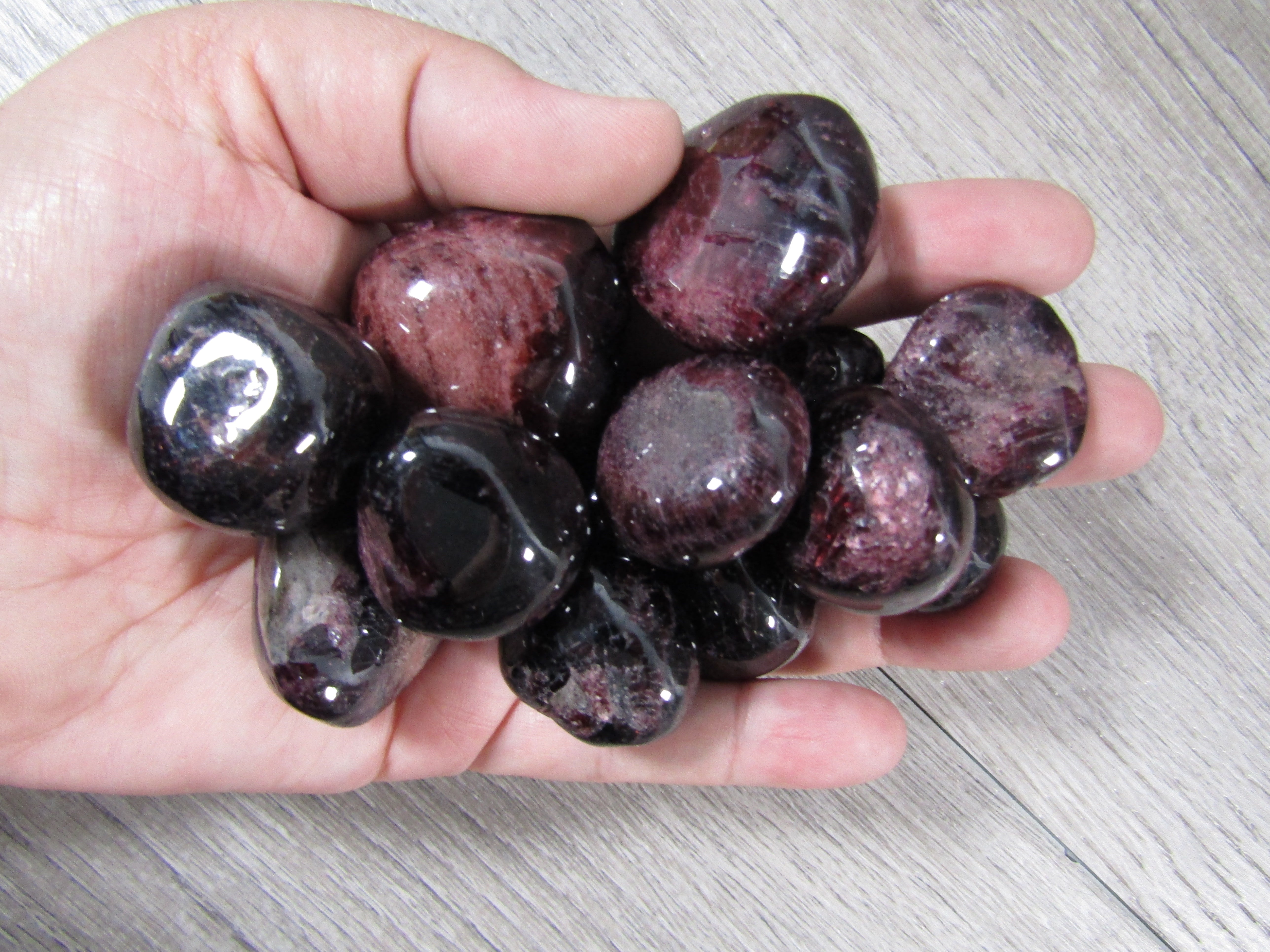 Garnet Wholesale