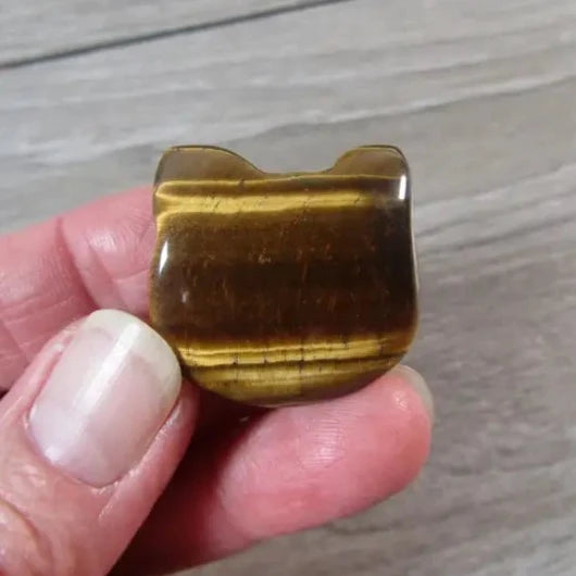 tiger eye cat face shaped crystal