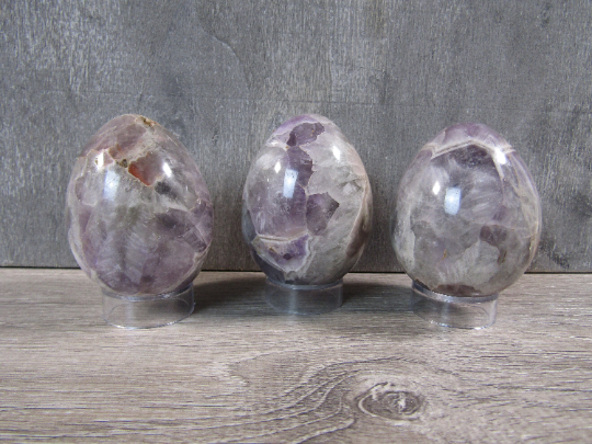 Amethyst 2.5 Inch Egg