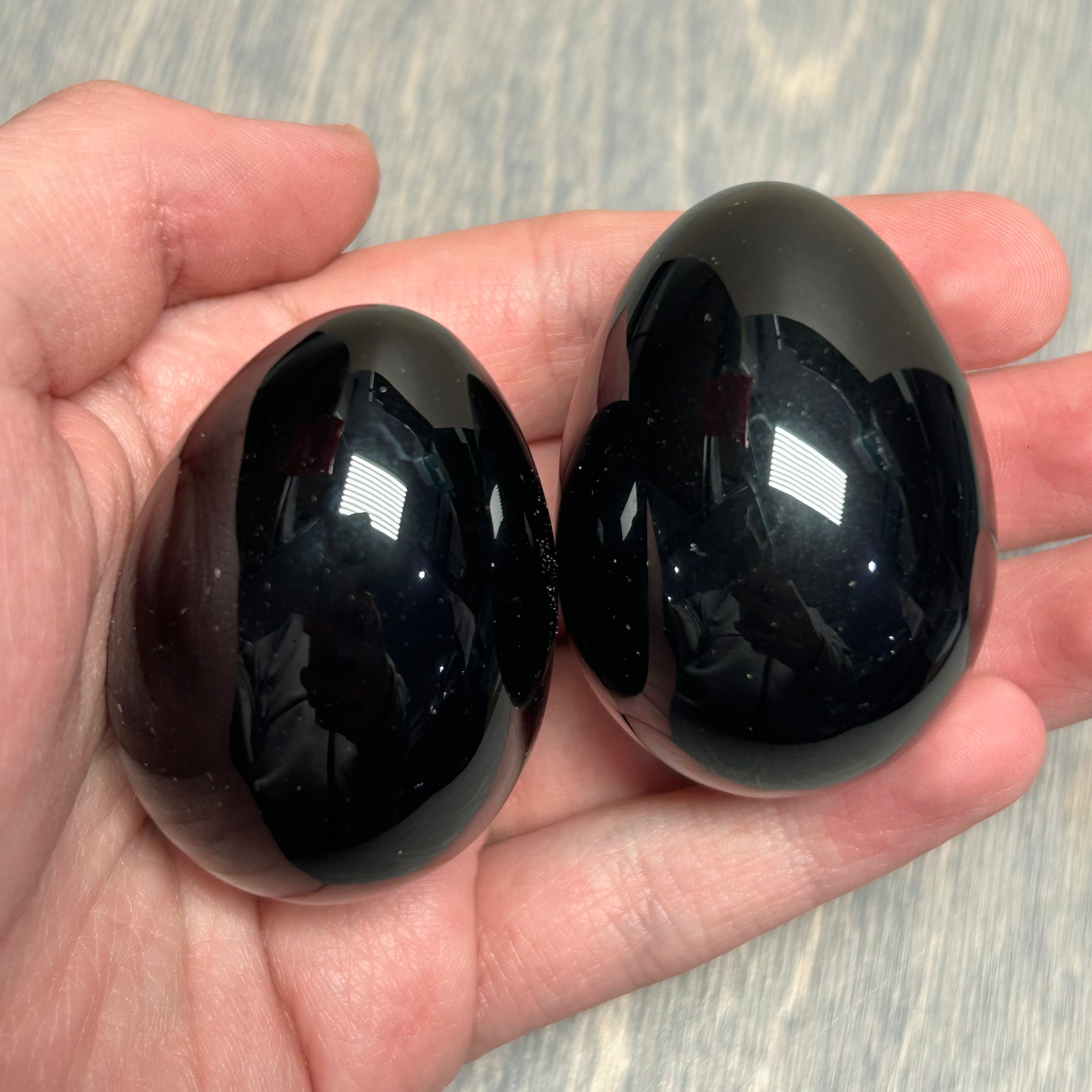 Gemstone 2 inch Egg