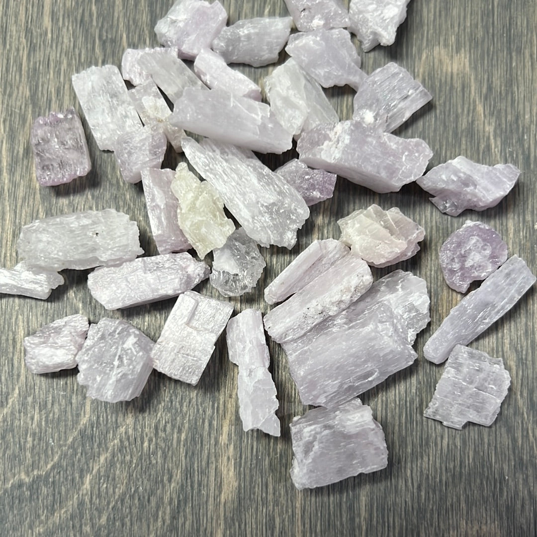 Kunzite Rough 4oz bag