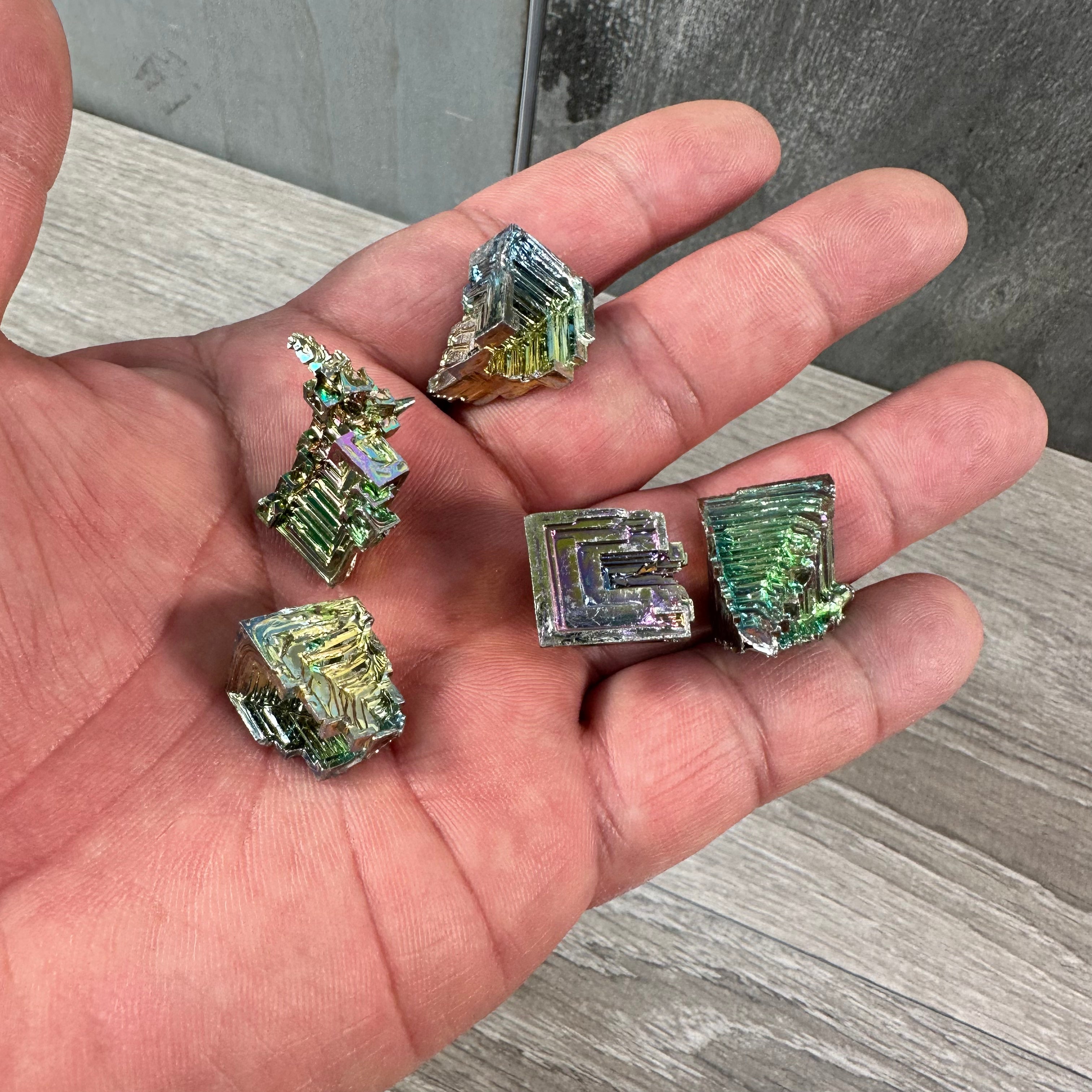 Bismuth Hopper - Crystal Cluster Lots