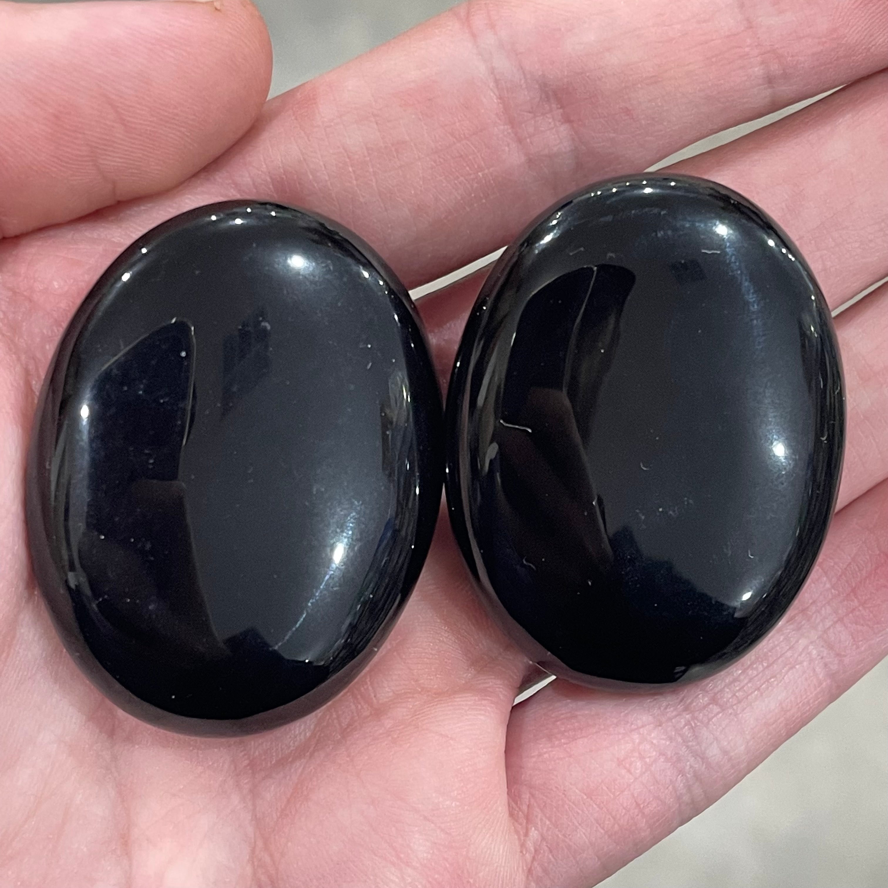 Gemstone Palm Stone 45mm