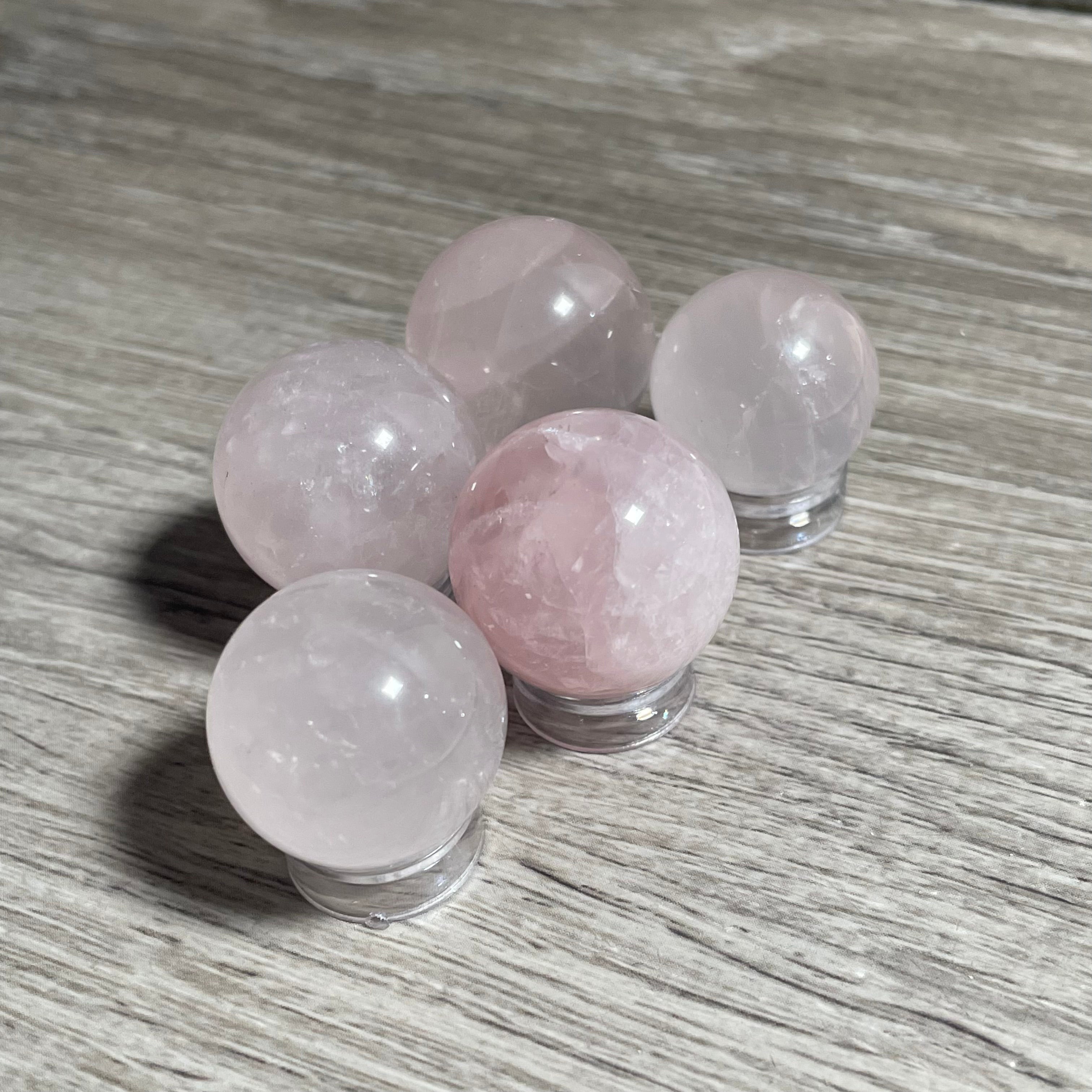 Rose Quartz sphere 18 - 25mm